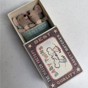 Maileg Baby Twins (crochet? Collars)